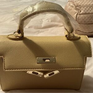 Sophisticated Yellow Satchel Bag